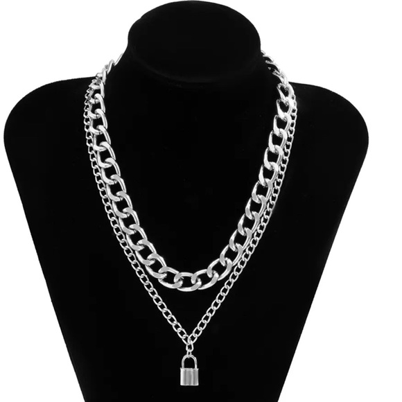 Unisex Silver Chunky Chain Lock Pendant Necklace - Picture 2 of 5